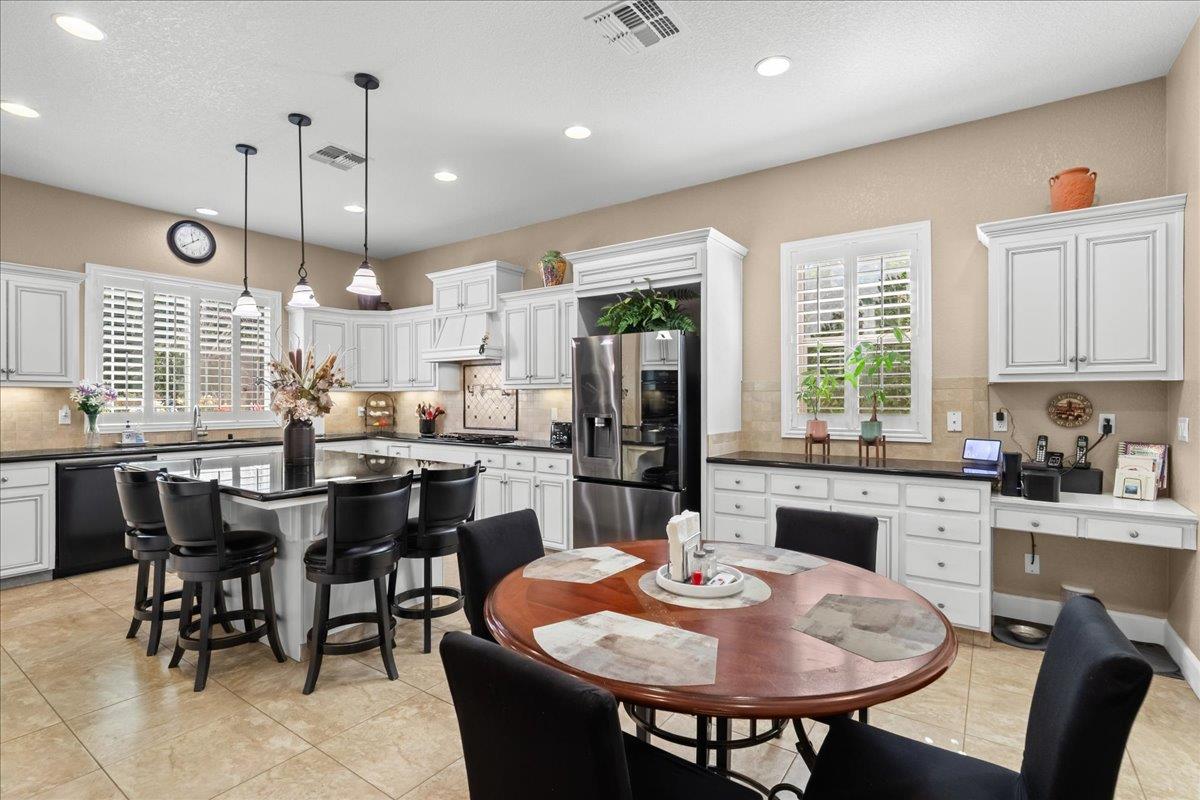 1781 N Ripon Rd, Ripon, CA 95366