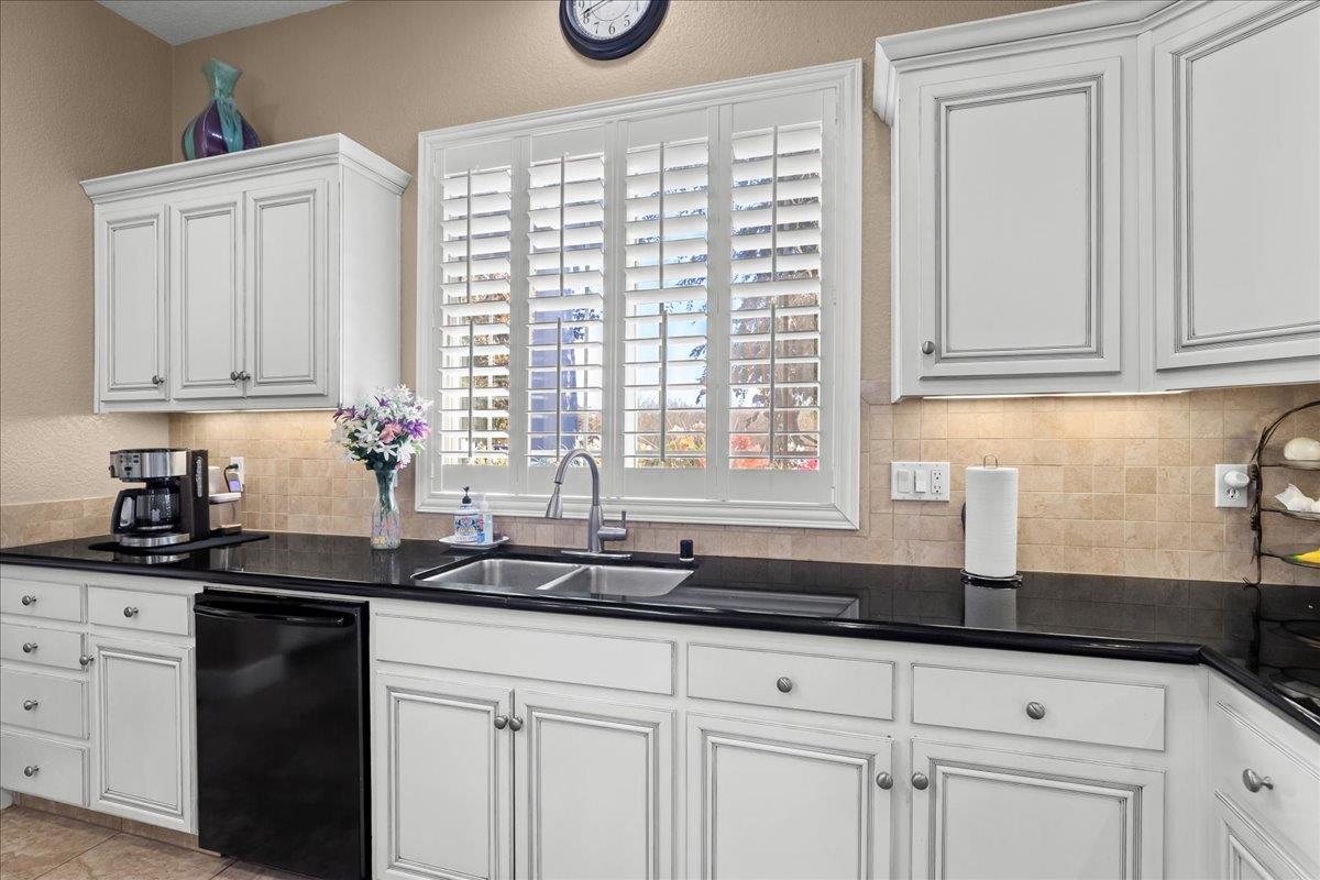 1781 N Ripon Rd, Ripon, CA 95366