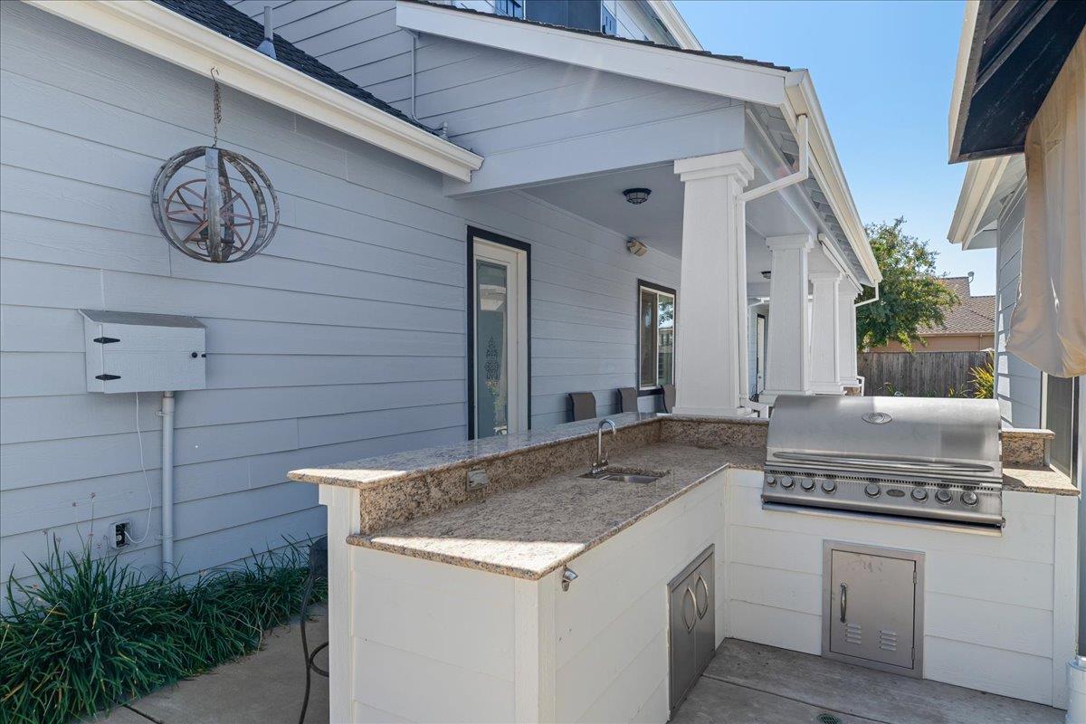 1781 N Ripon Rd, Ripon, CA 95366