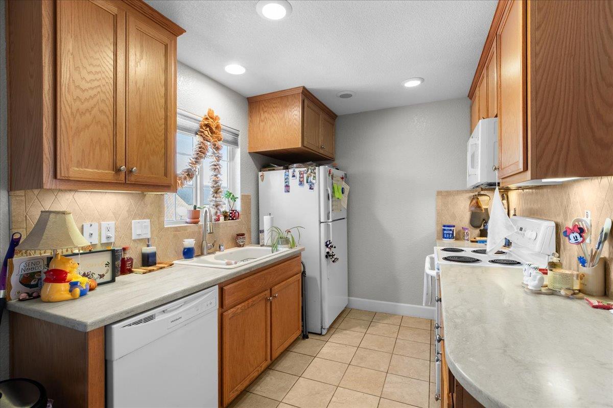 1781 N Ripon Rd, Ripon, CA 95366
