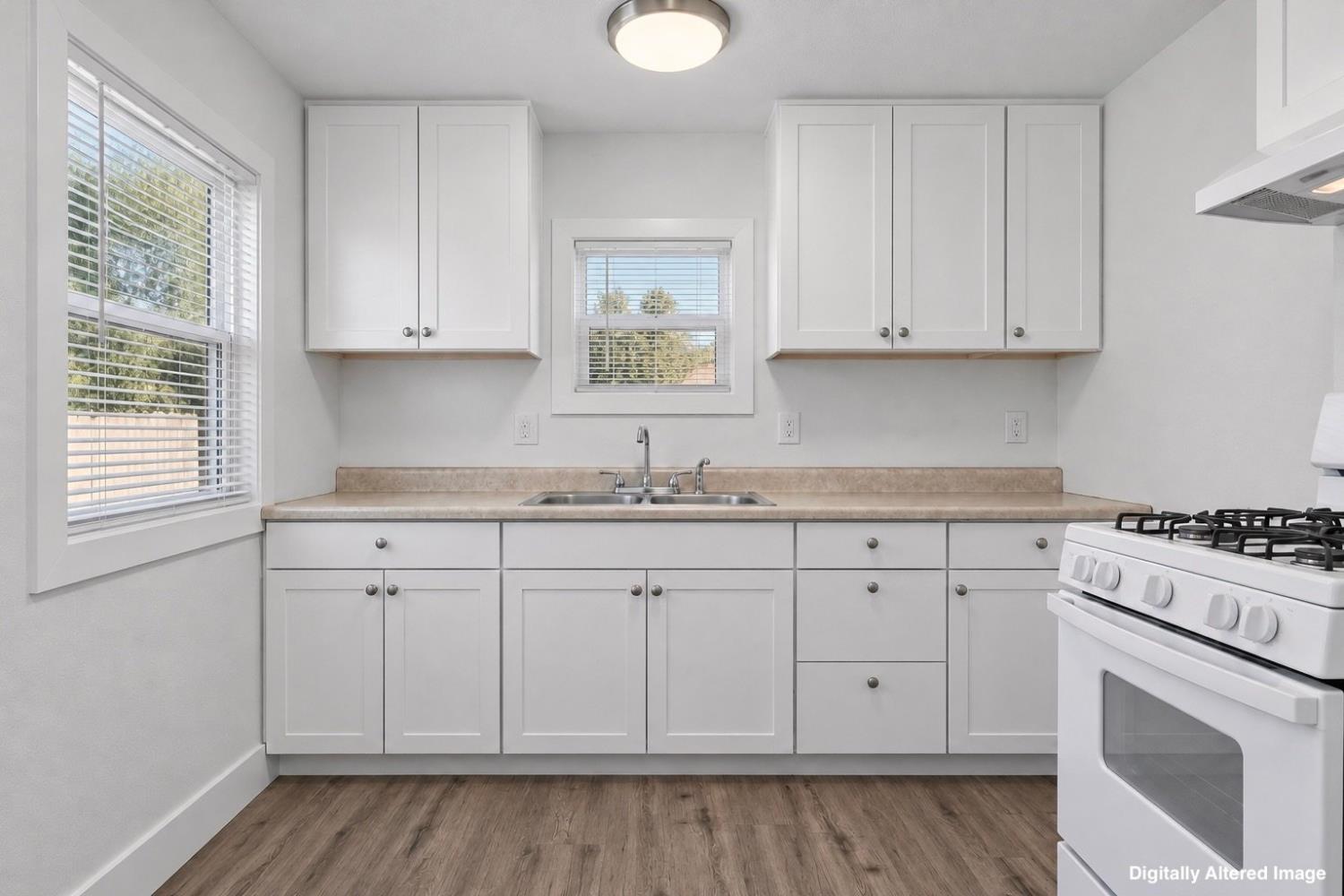 3228 6th St, Ceres, CA 95307