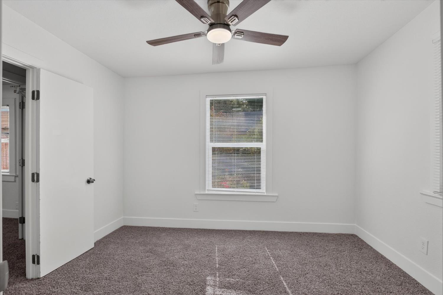 3228 6th St, Ceres, CA 95307