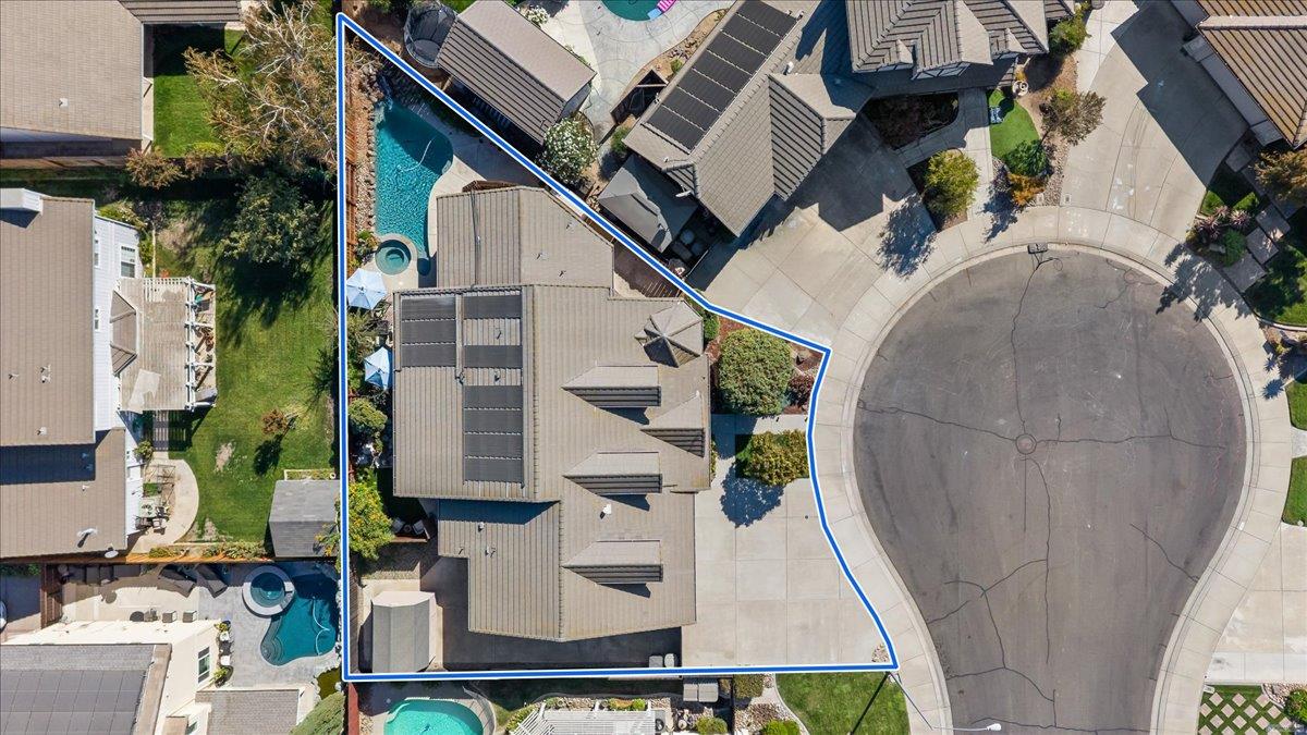 1084 Eastburg Ct, Ripon, CA 95366