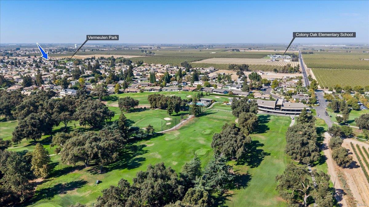 1084 Eastburg Ct, Ripon, CA 95366