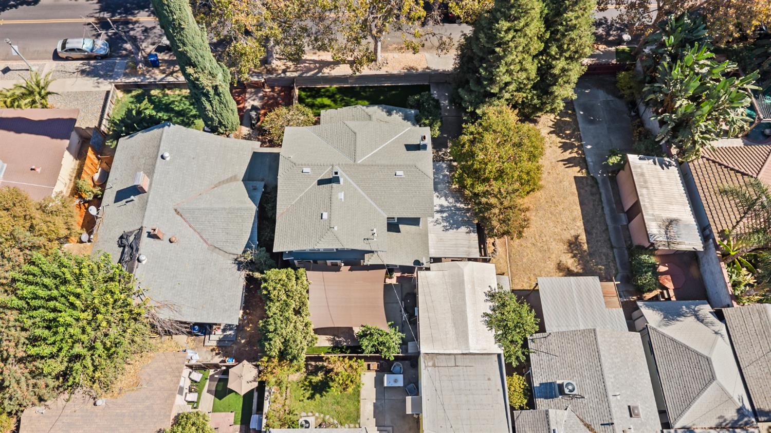415 Sycamore Ave, Modesto, CA 95354