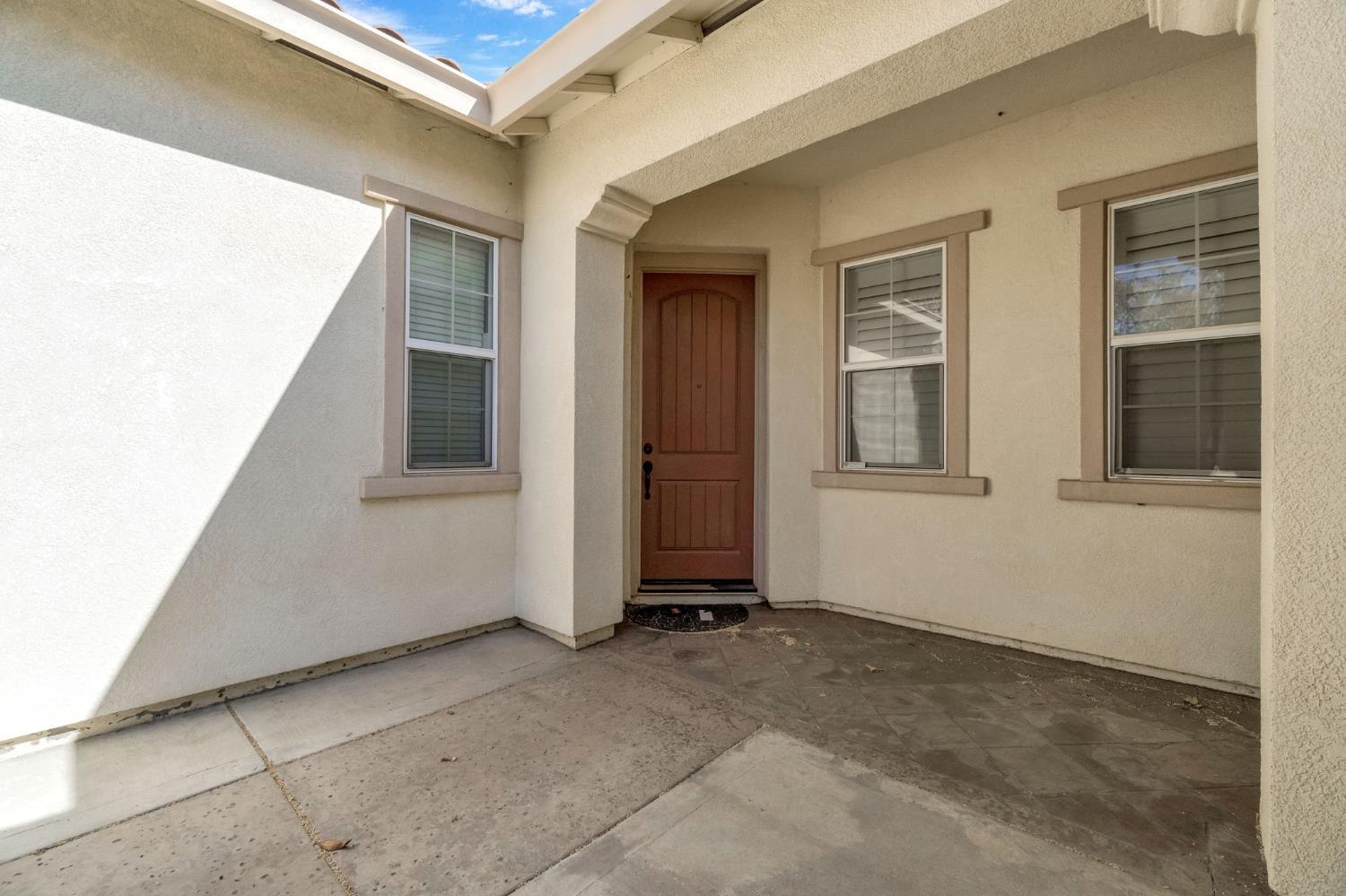 277 San Gabriel Dr, Madera, CA 93638