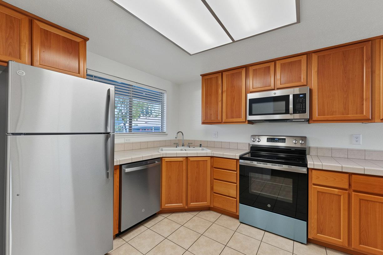 537 Lincoln Ave #B, Modesto, CA 95354