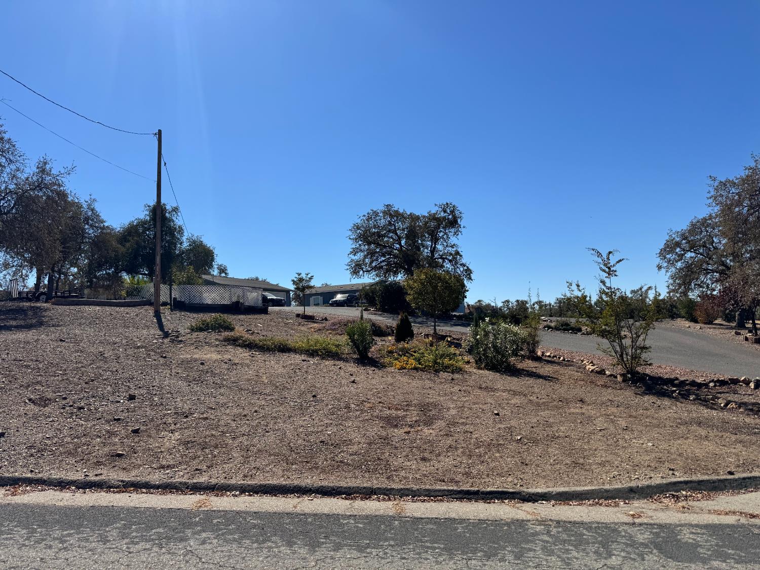 13581 Hoyito Cir, La Grange, CA 95329