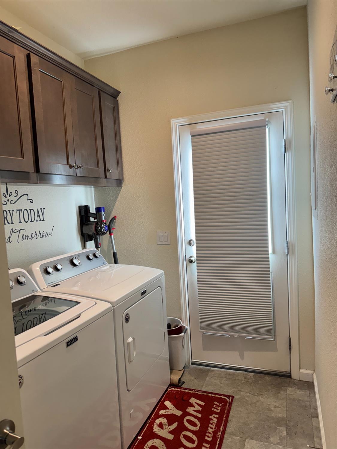 13581 Hoyito Cir, La Grange, CA 95329