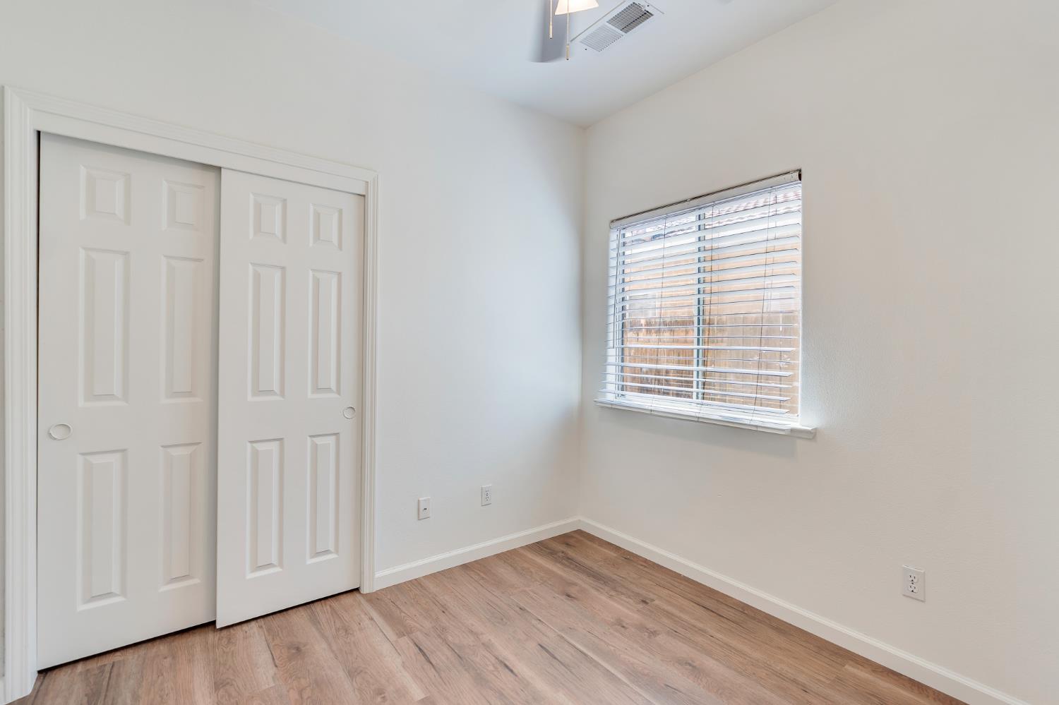 2545 Goldeneye Dr, Los Banos, CA 93635