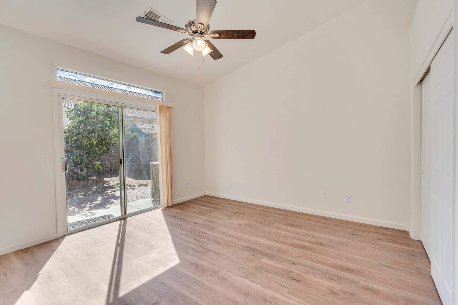 2545 Goldeneye Dr, Los Banos, CA 93635