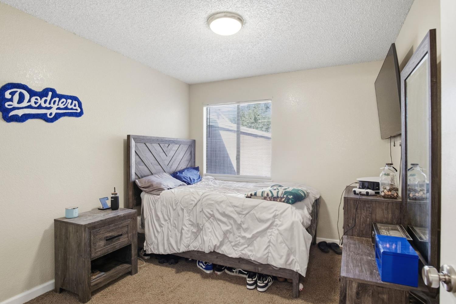 1200 Lakewood Ave #17, Modesto, CA 95355