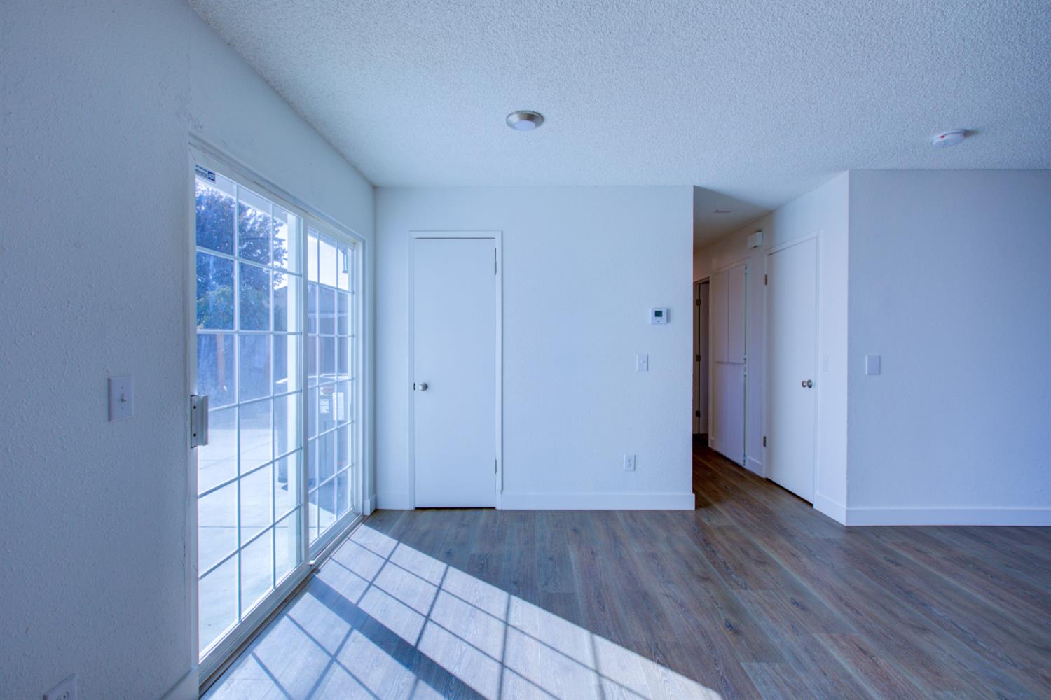 2425 Apache St, Merced, CA 95348