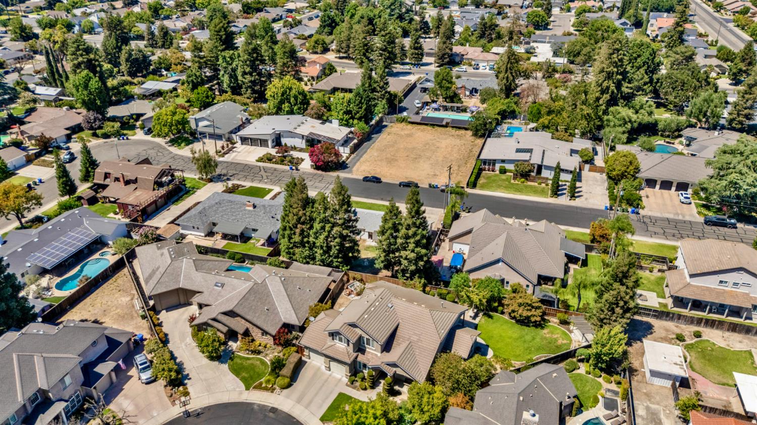 1424 La Salle Dr, Turlock, CA 95382