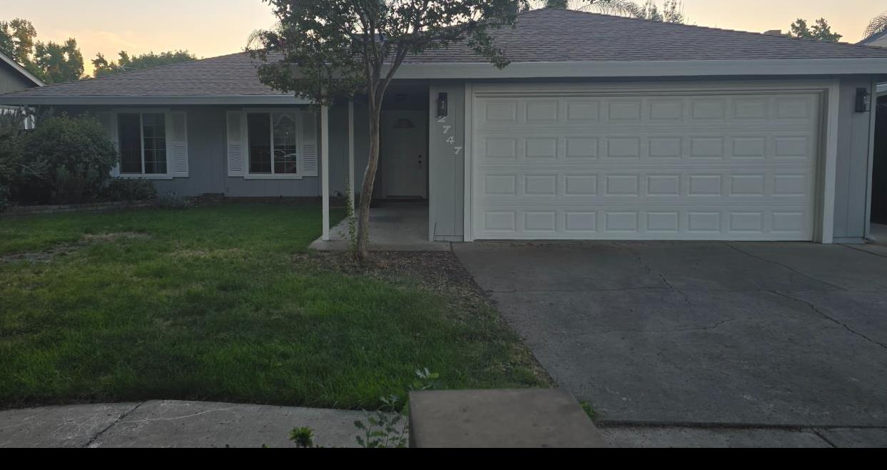 2747 Saratoga Ave, Merced, CA 95340