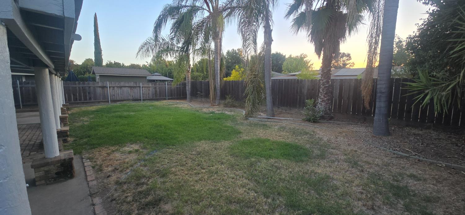 2747 Saratoga Ave, Merced, CA 95340