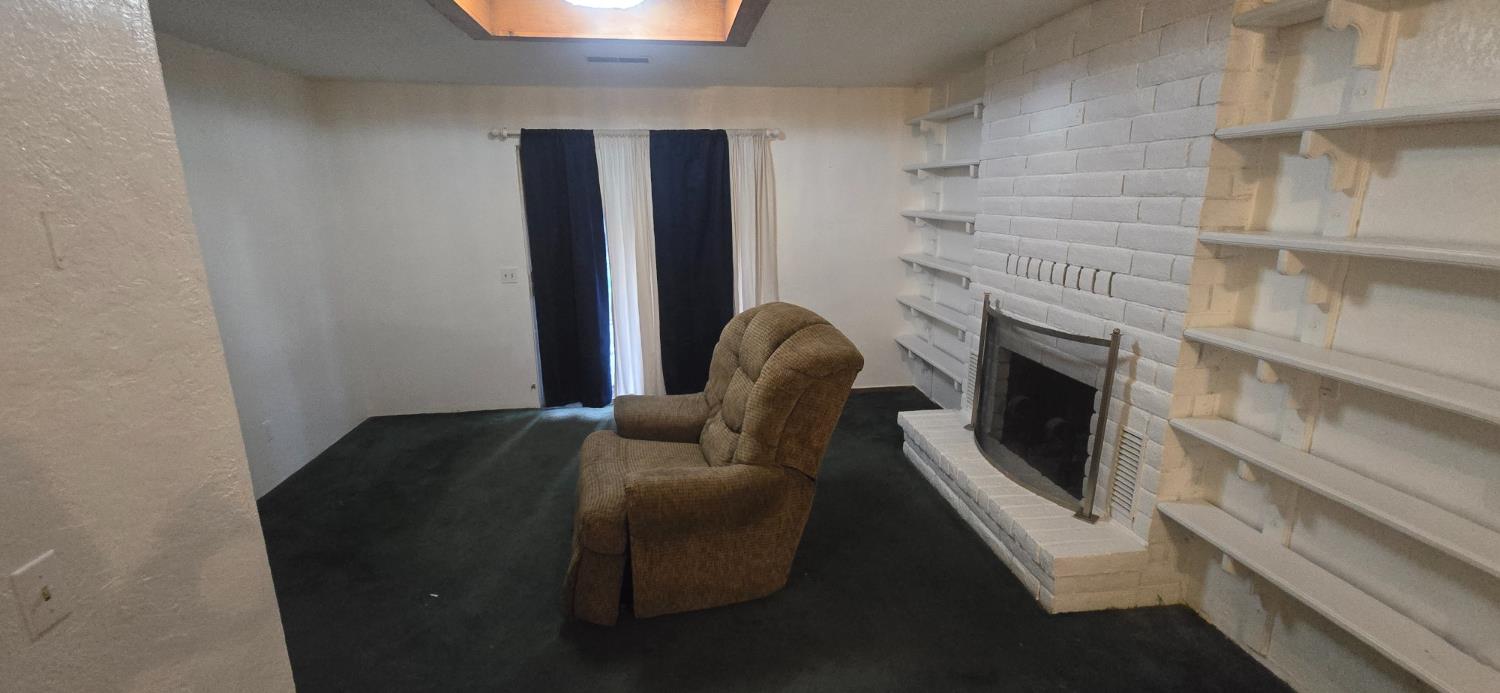 2747 Saratoga Ave, Merced, CA 95340