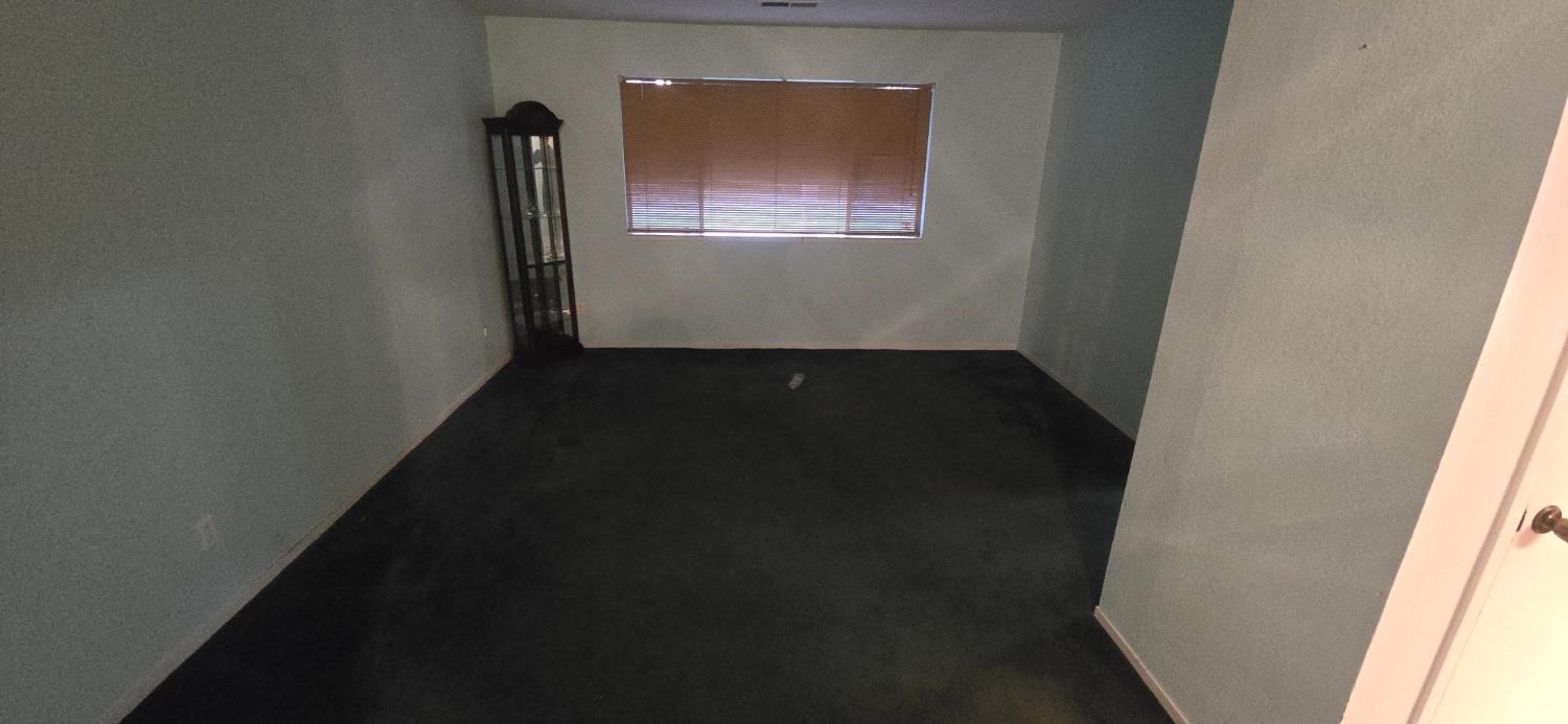 2747 Saratoga Ave, Merced, CA 95340