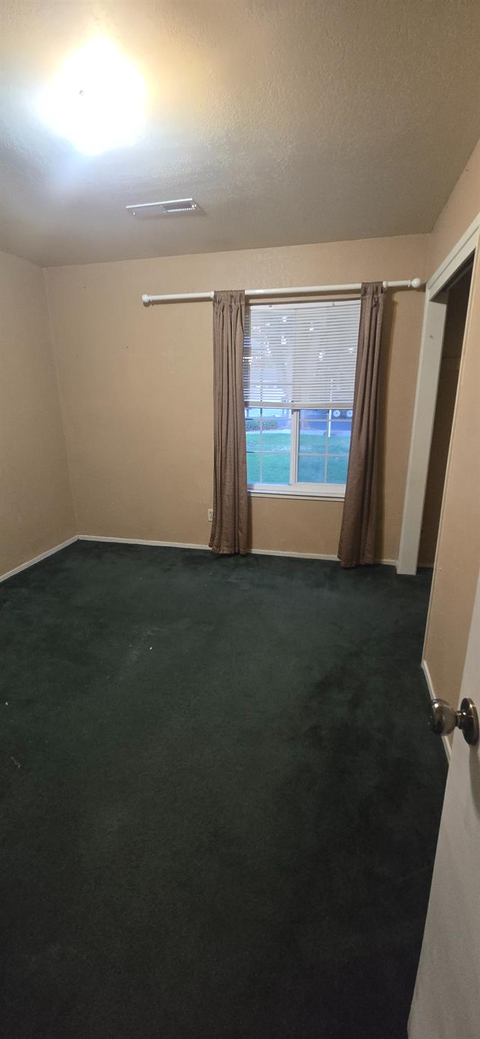 2747 Saratoga Ave, Merced, CA 95340