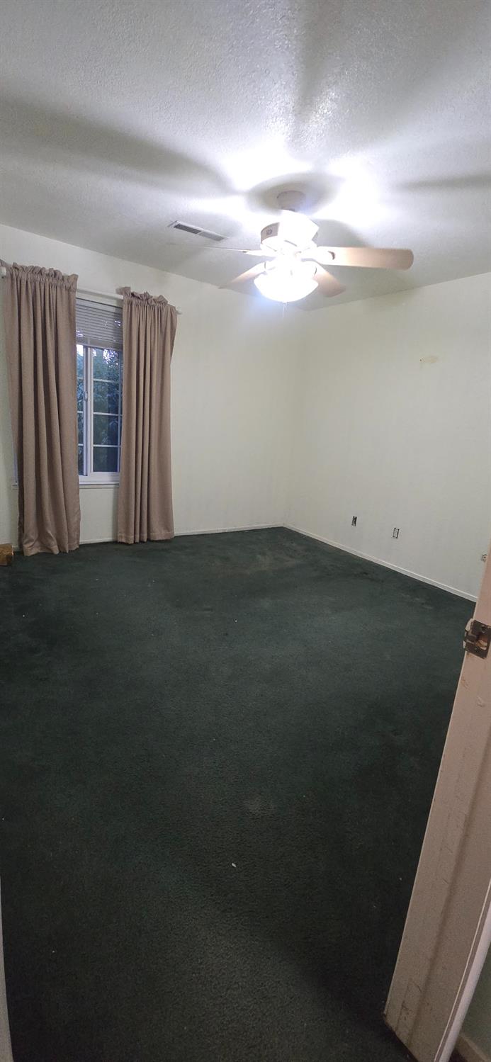 2747 Saratoga Ave, Merced, CA 95340