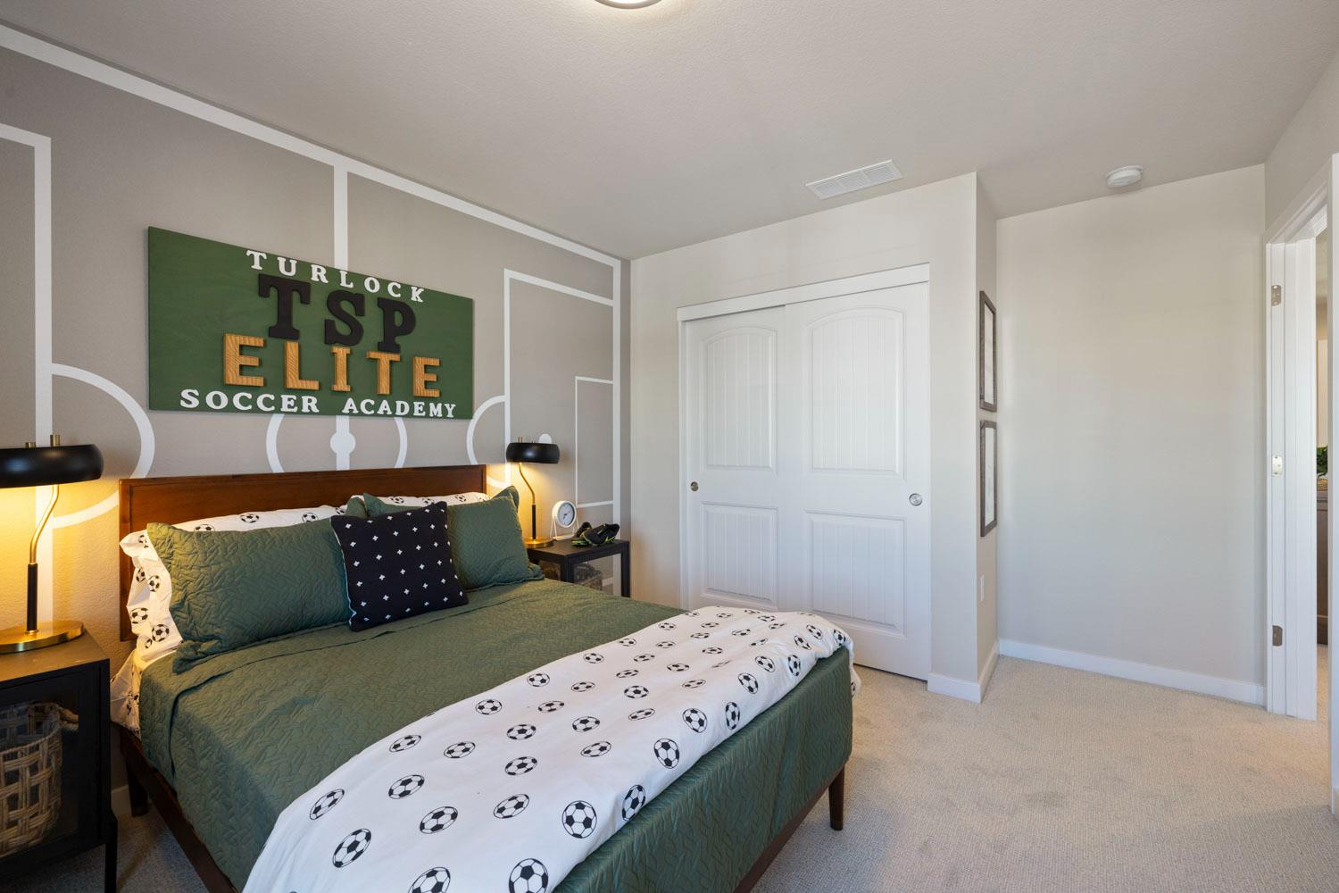469 Quarto Dr, Turlock, CA 95380