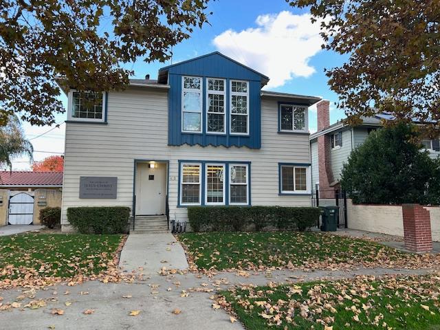 432 College Ave, Modesto, CA 95350