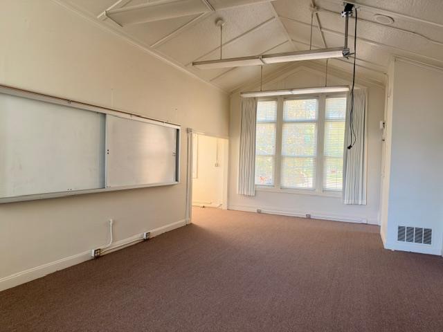 432 College Ave, Modesto, CA 95350
