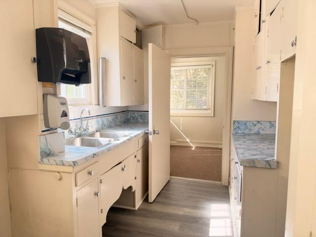 432 College Ave, Modesto, CA 95350