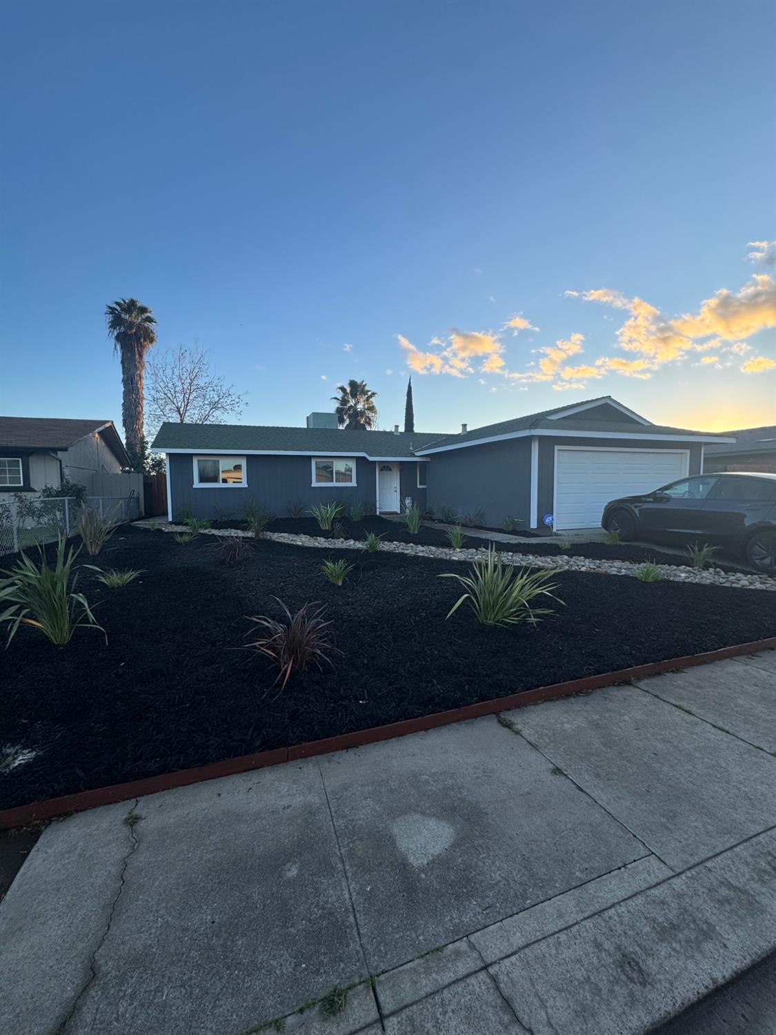 2542 Bradford Way, Riverbank, CA 95367