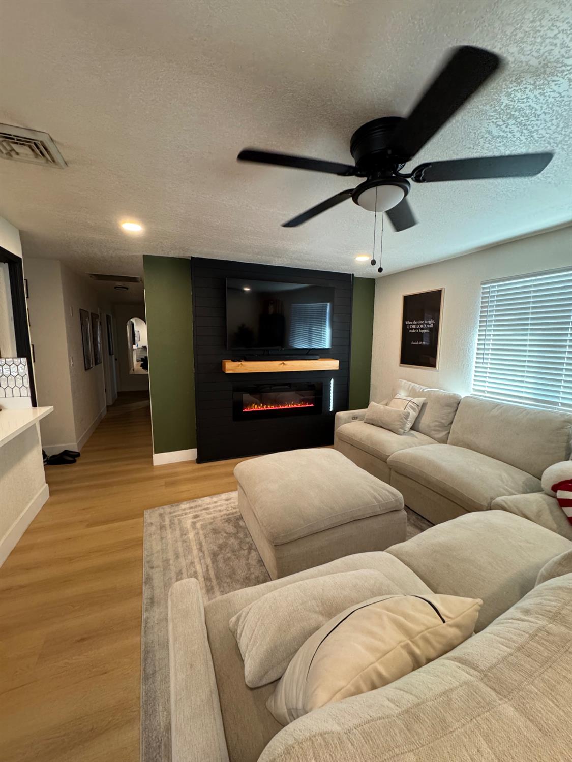 2542 Bradford Way, Riverbank, CA 95367