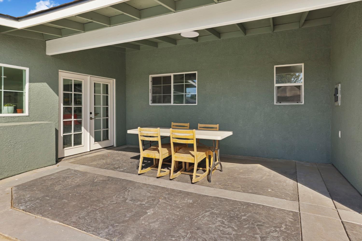 2920 Garrison St, Ceres, CA 95307