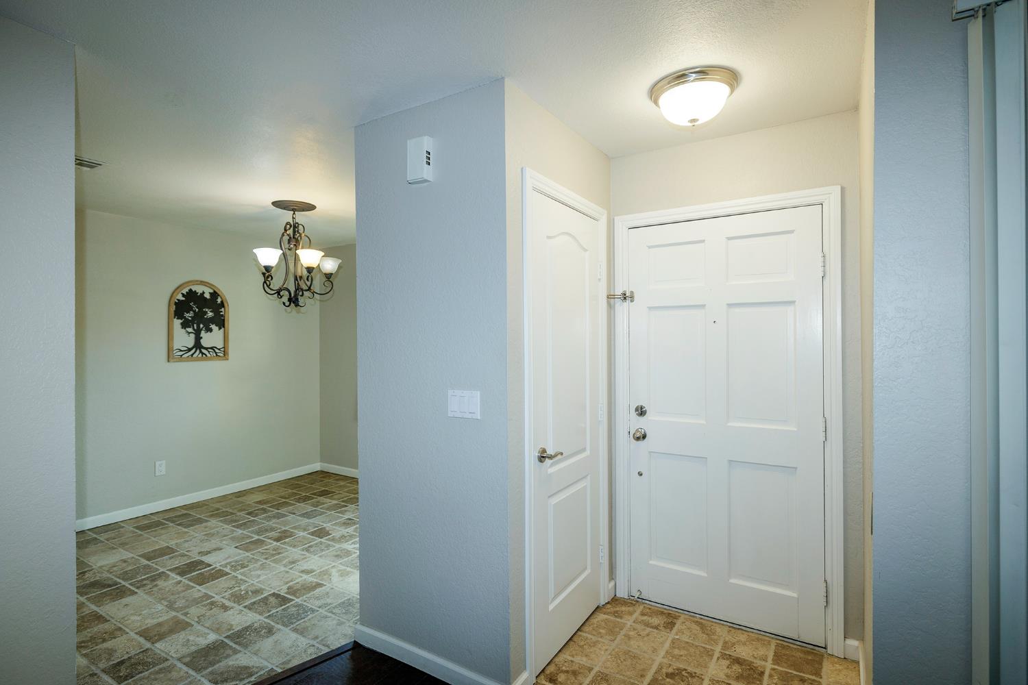 4014 Elmo Loop #A, Modesto, CA 95356