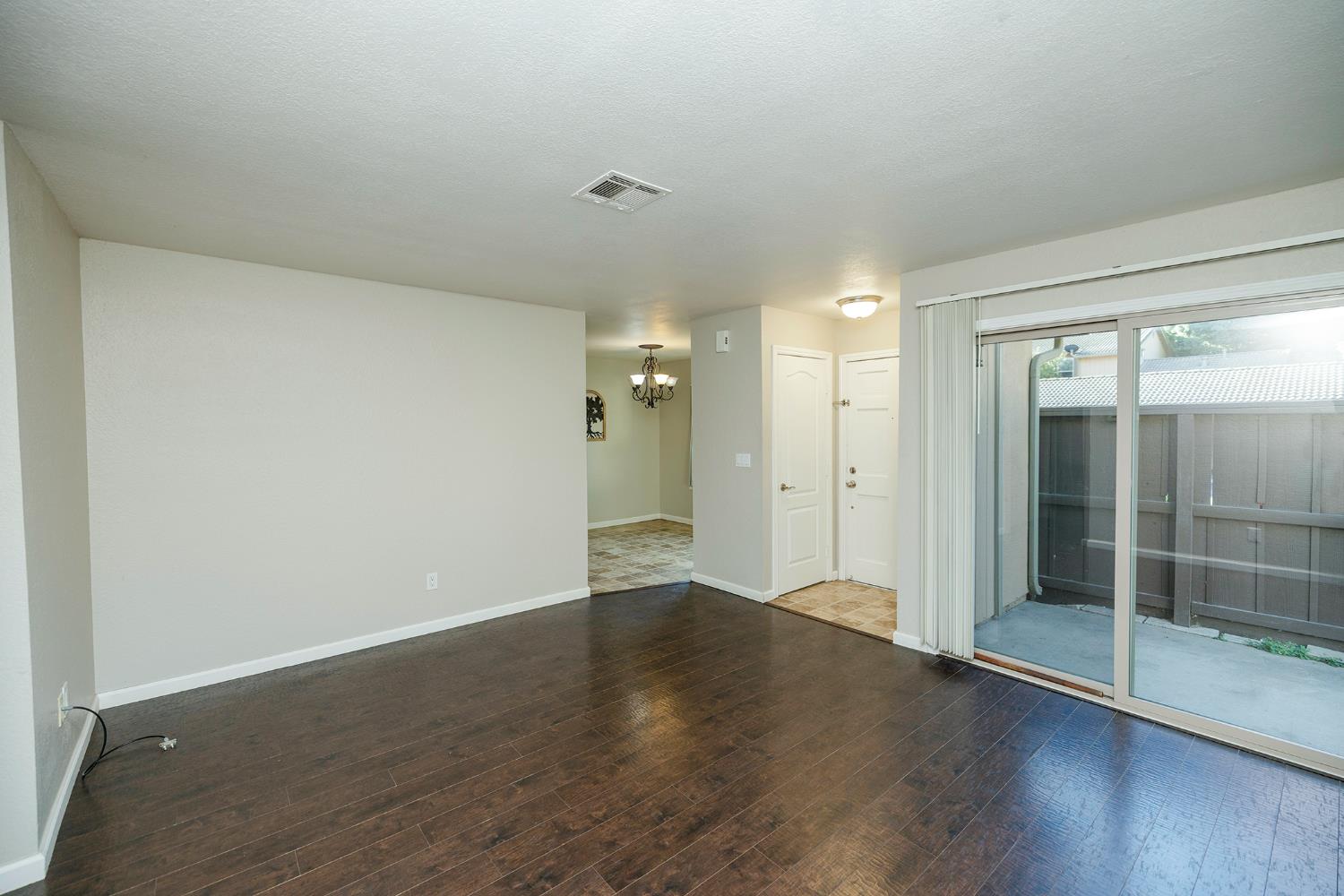 4014 Elmo Loop #A, Modesto, CA 95356