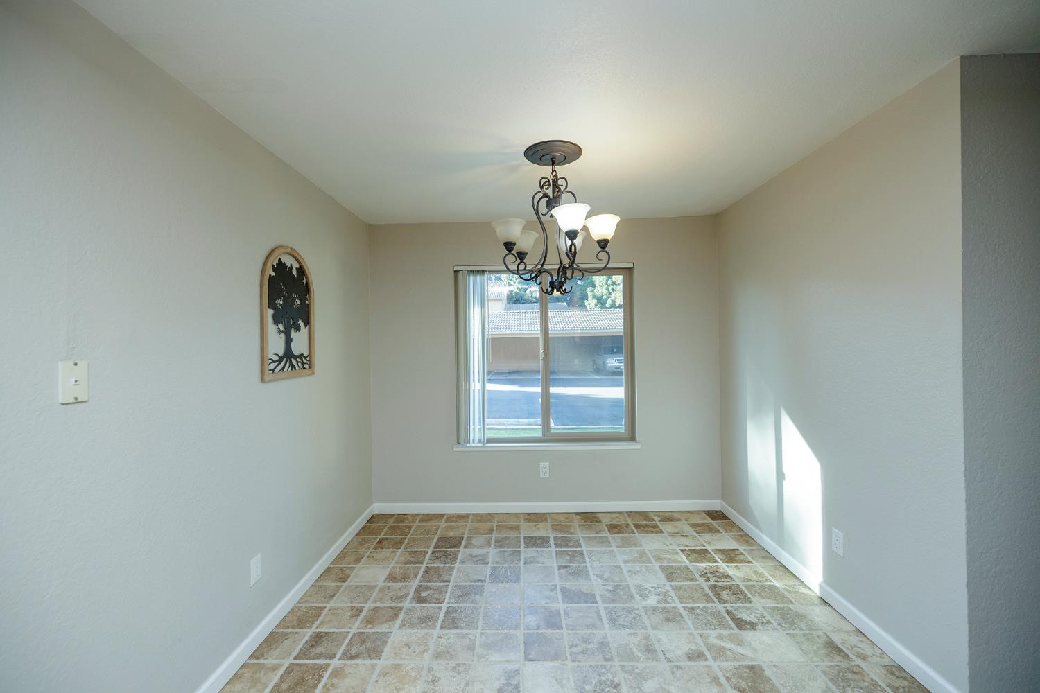 4014 Elmo Loop #A, Modesto, CA 95356