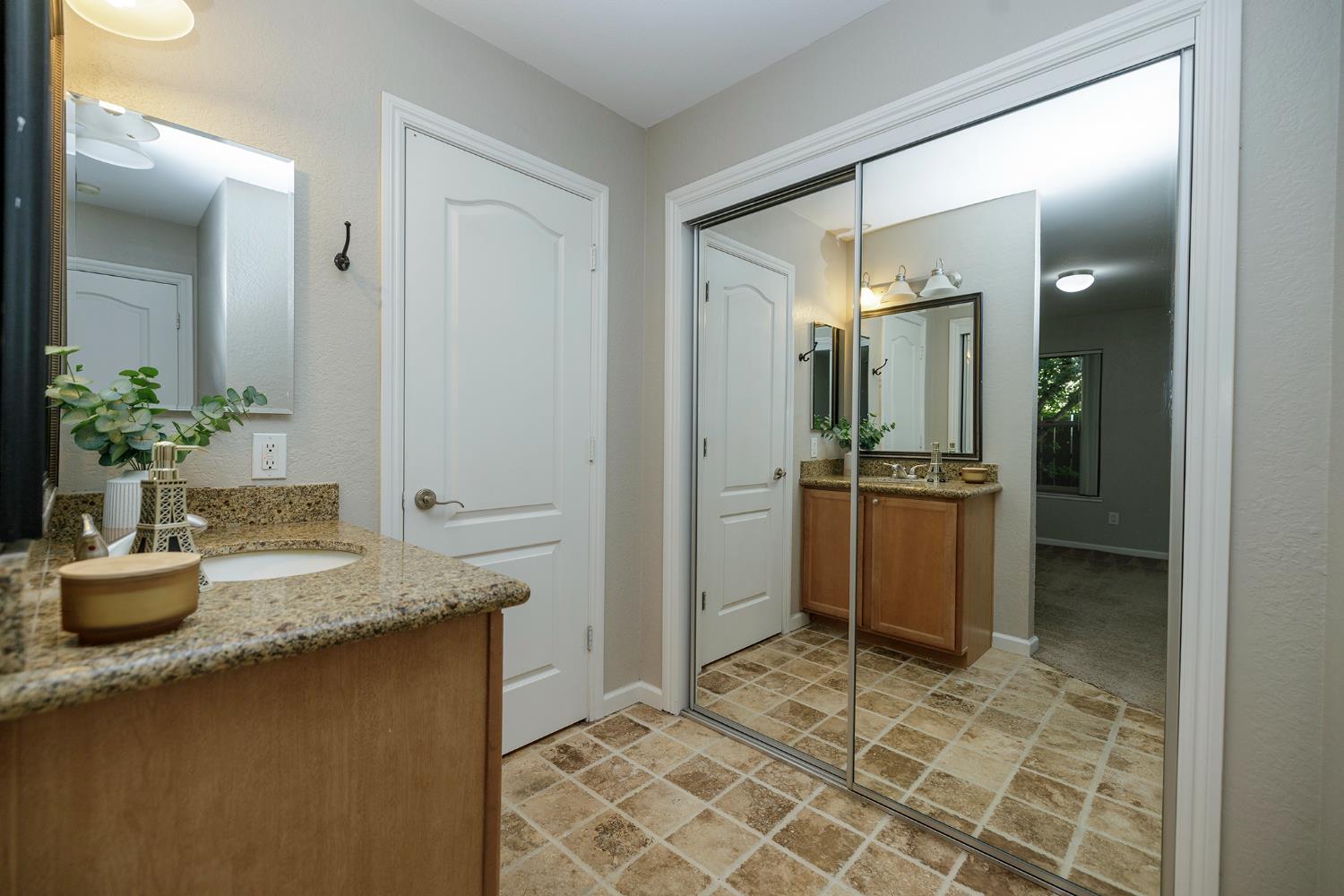 4014 Elmo Loop #A, Modesto, CA 95356