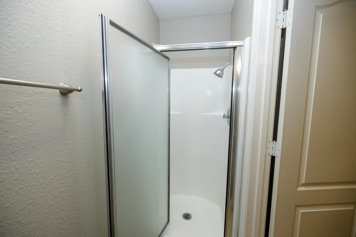 4014 Elmo Loop #A, Modesto, CA 95356