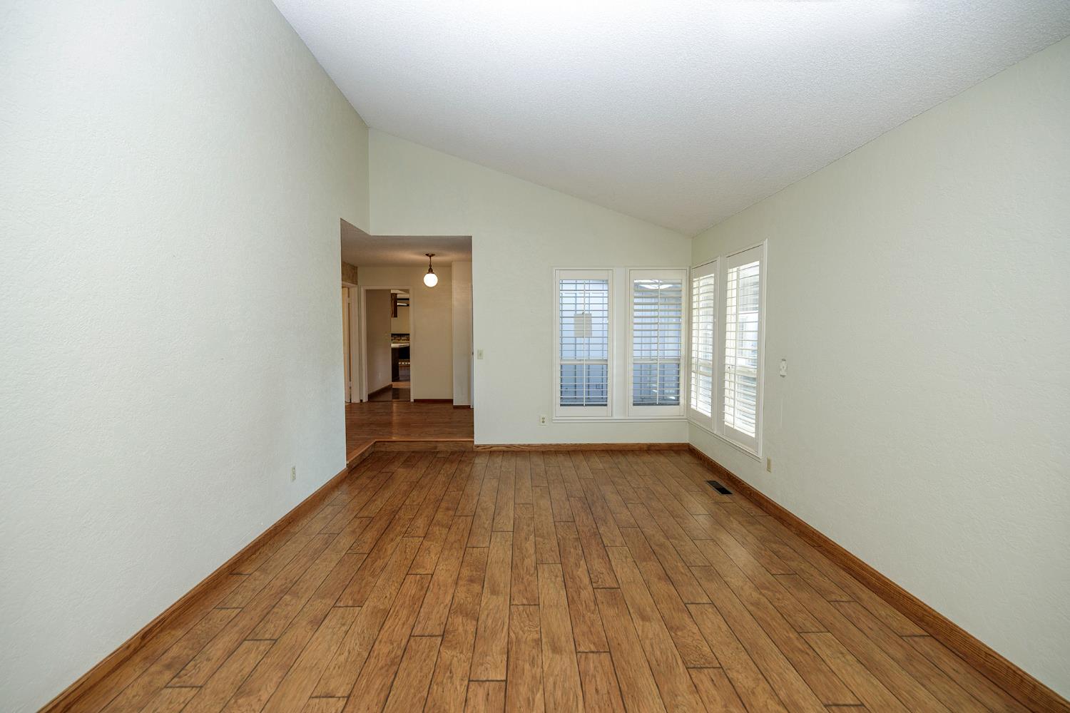 1417 Stembridge Ct, Modesto, CA 95350