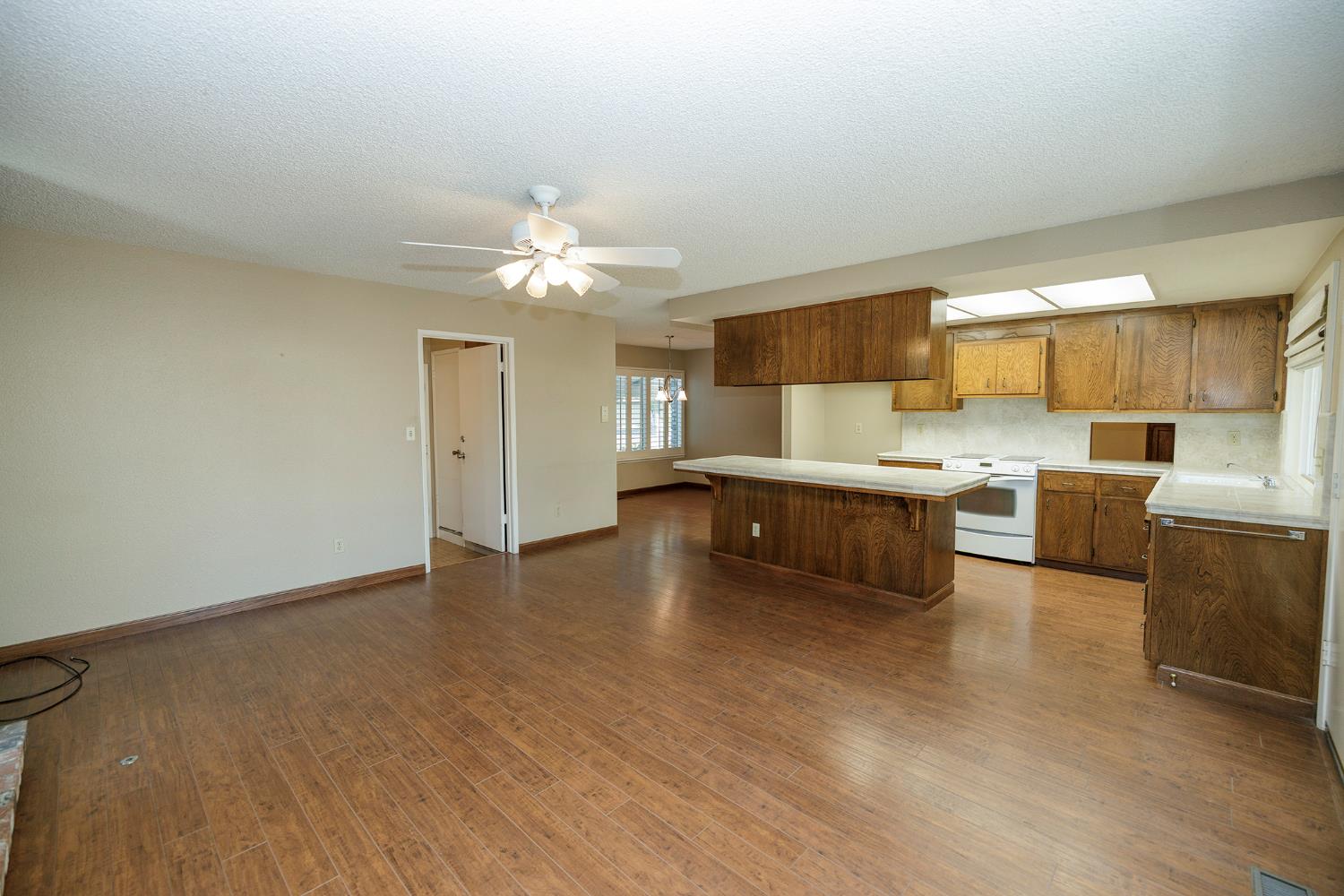 1417 Stembridge Ct, Modesto, CA 95350
