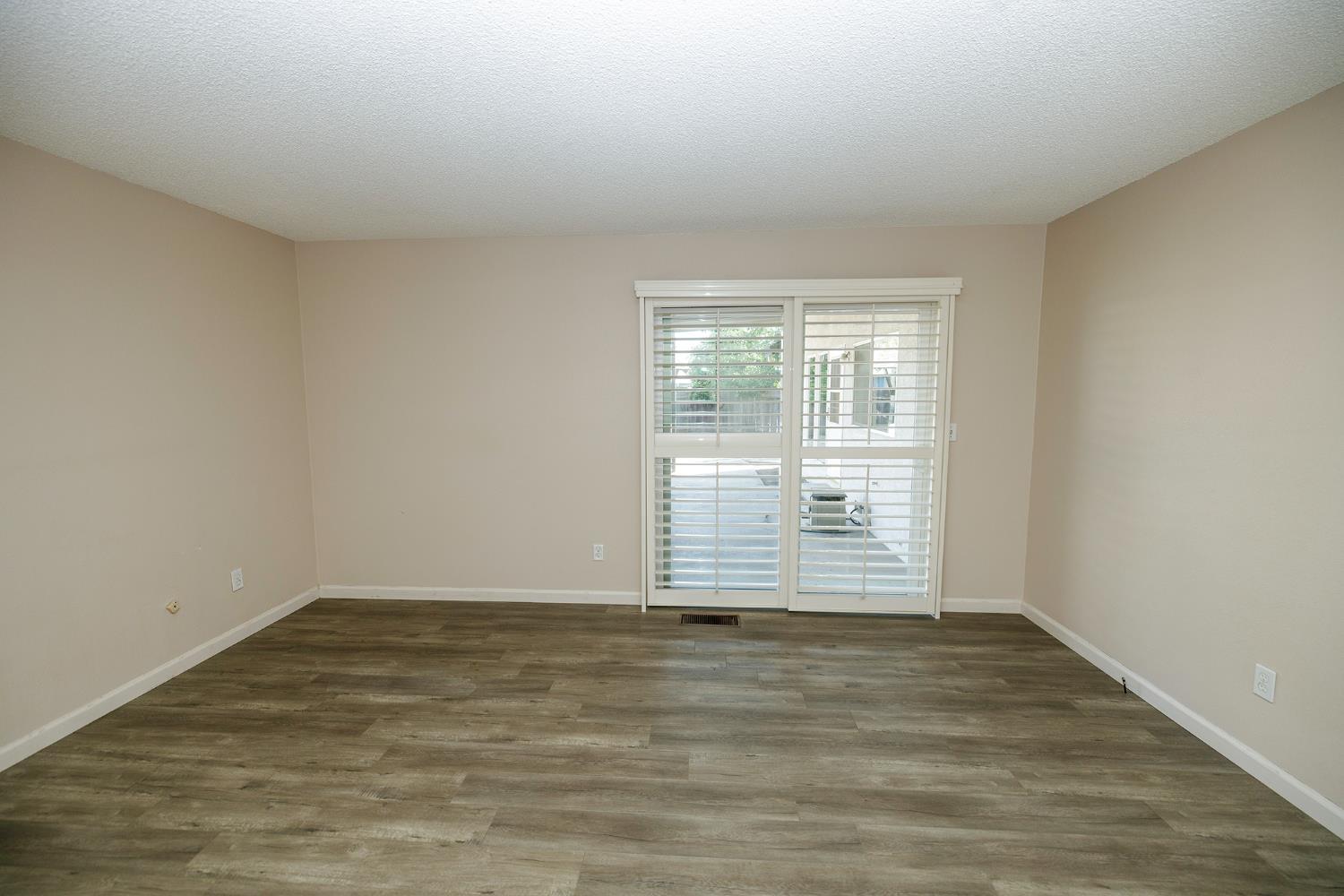 1417 Stembridge Ct, Modesto, CA 95350