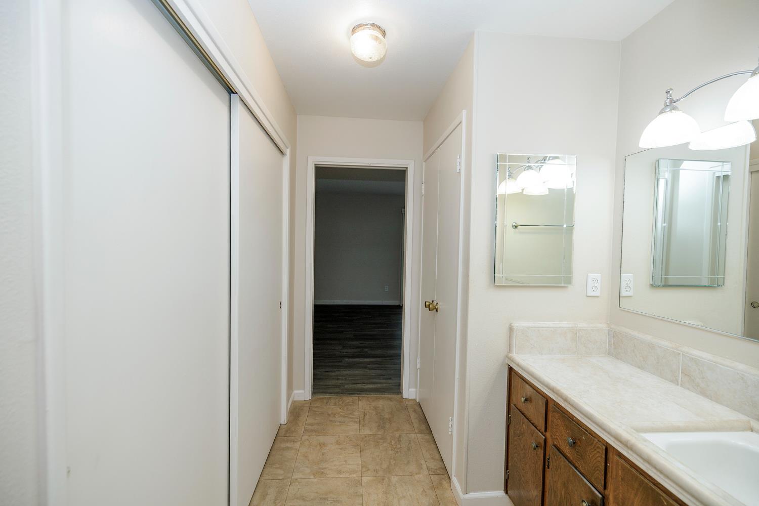 1417 Stembridge Ct, Modesto, CA 95350