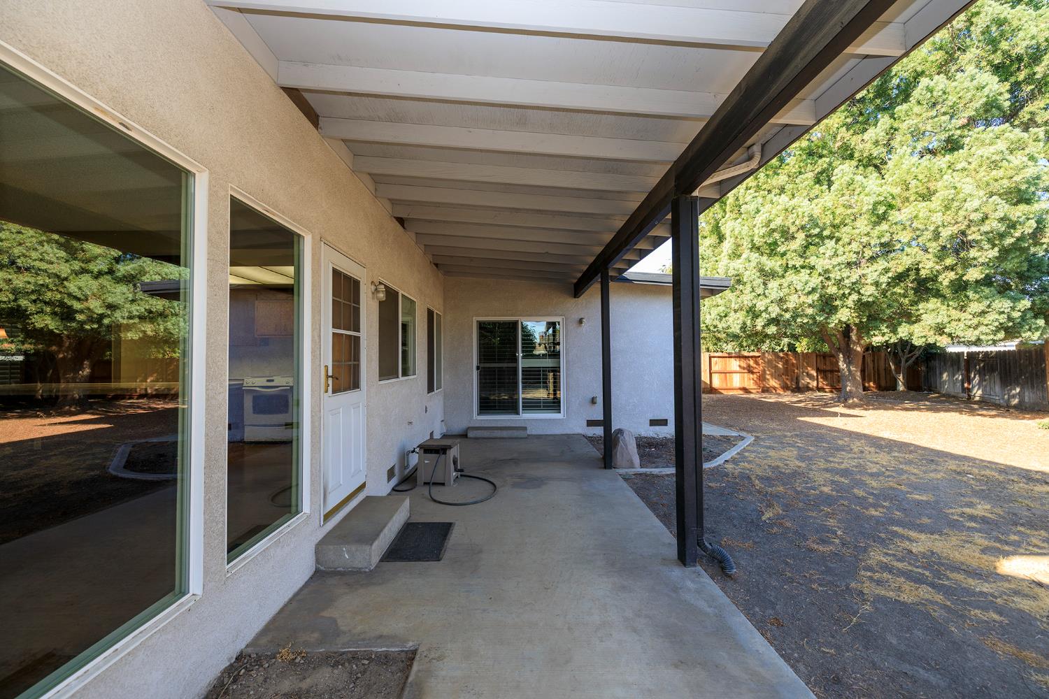 1417 Stembridge Ct, Modesto, CA 95350
