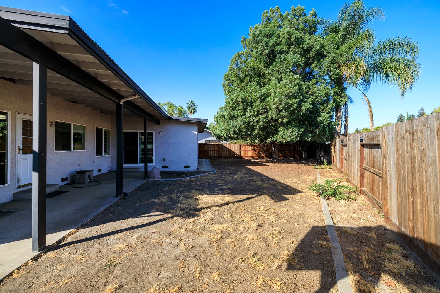 1417 Stembridge Ct, Modesto, CA 95350