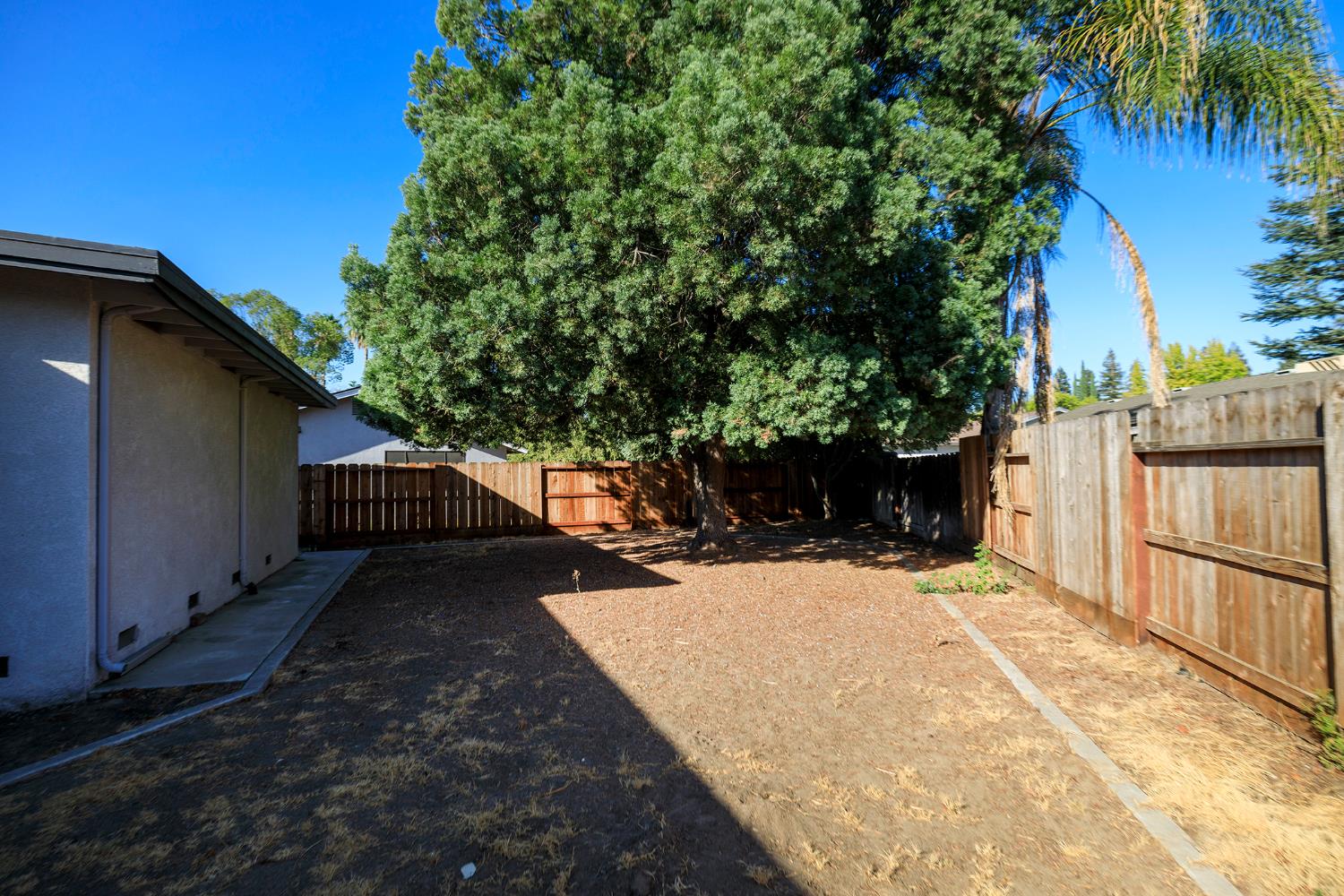 1417 Stembridge Ct, Modesto, CA 95350