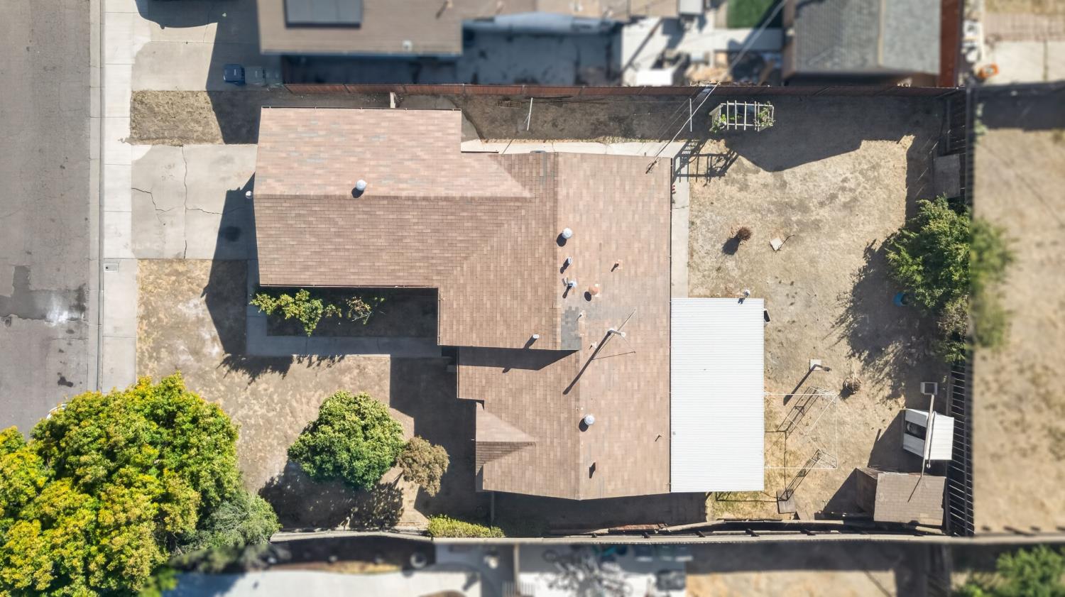 733 Vermont, Los Banos, CA 93635