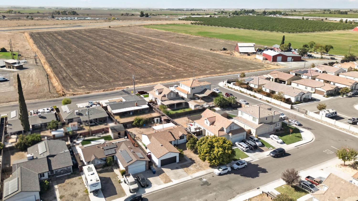 733 Vermont, Los Banos, CA 93635