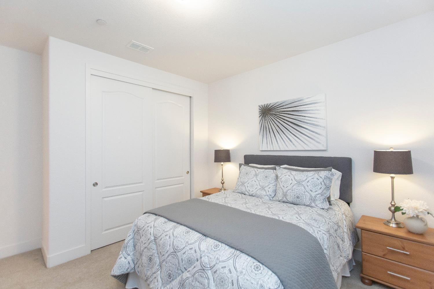 1170 Aartman Dr, Ripon, CA 95366