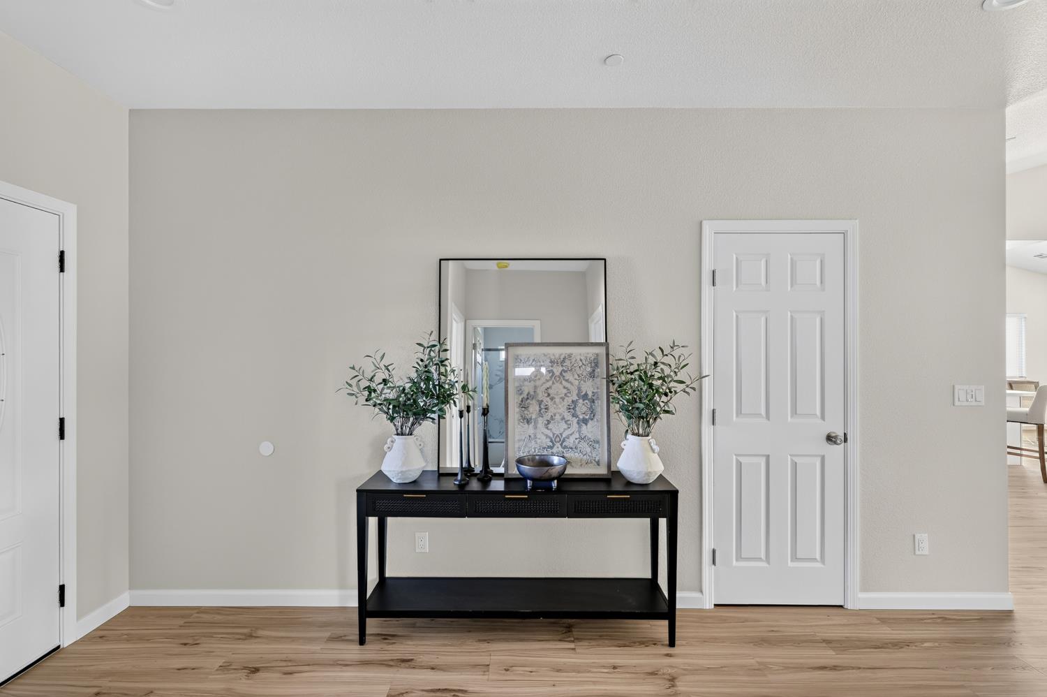 1038 W 24th St, Merced, CA 95340