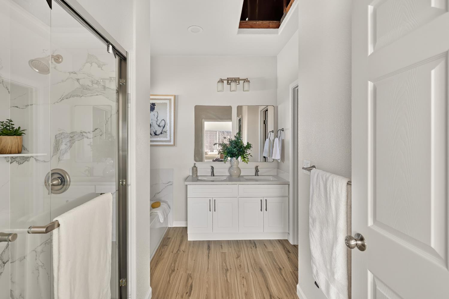 1038 W 24th St, Merced, CA 95340