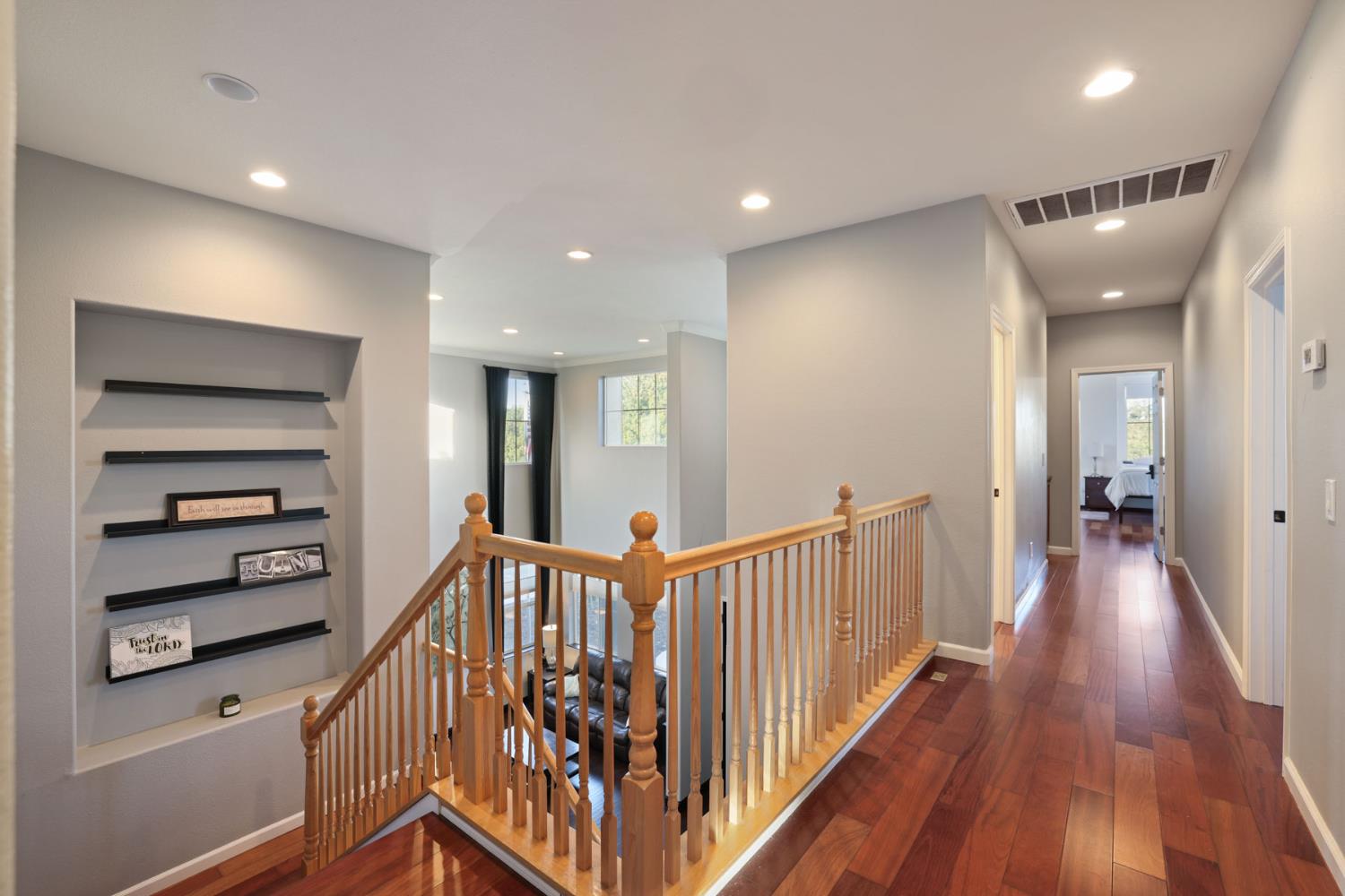 1725 Luna Bella Ln, Manteca, CA 95337