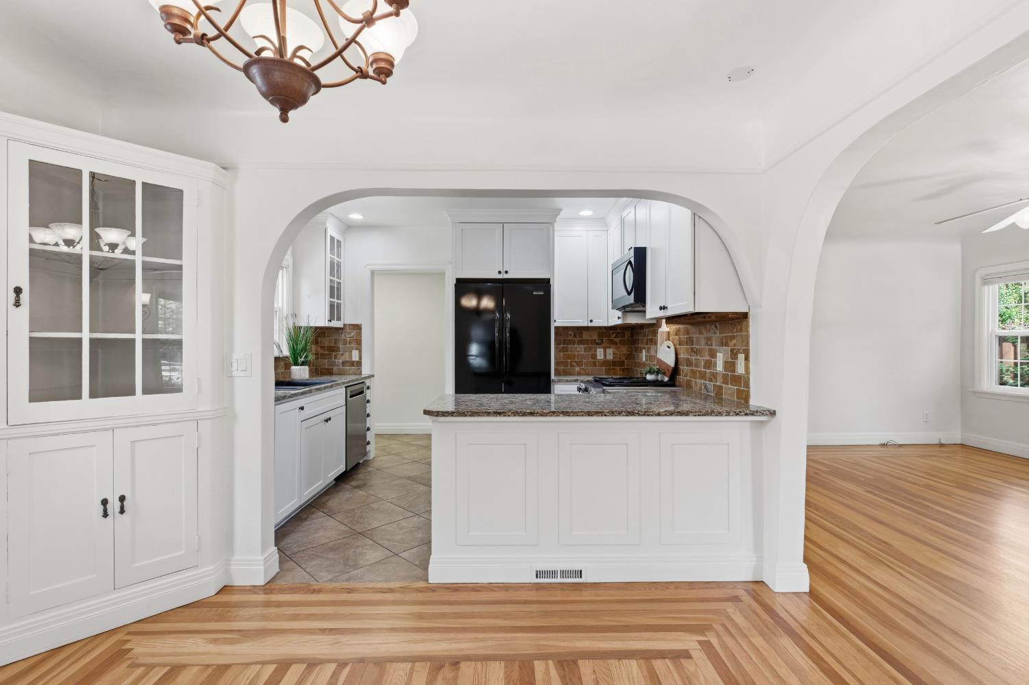 133 Frances Ave, Modesto, CA 95354